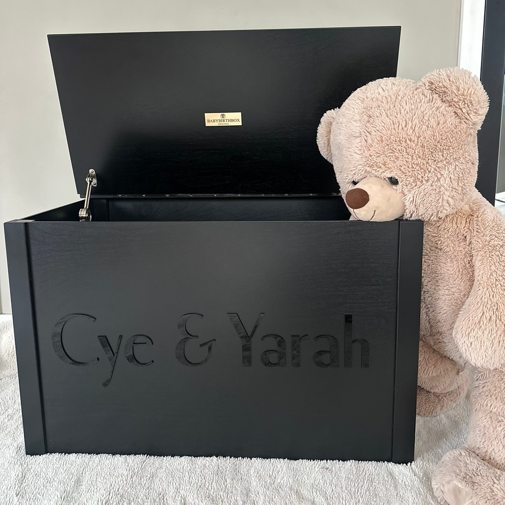 Gepersonaliseerde Speelgoedkist Zwart XXL | BabyBirthBox Original